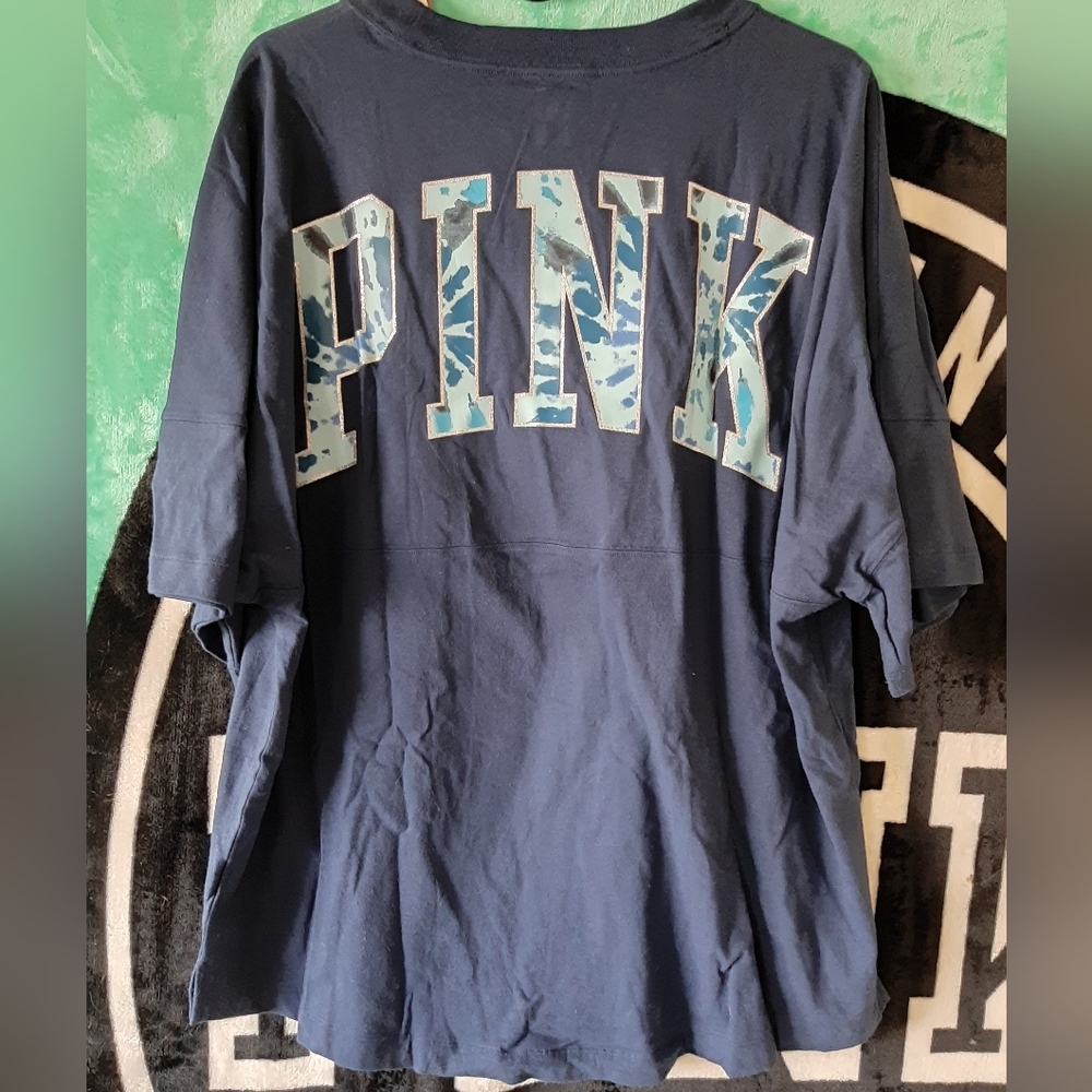 Vs Pink Top